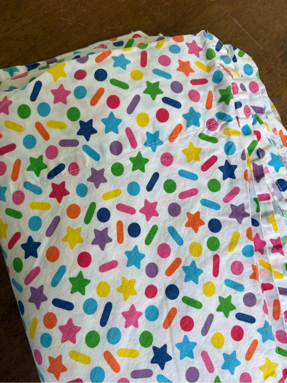 Pottery Barn Kids Multicolor Star & Confetti Organic Top Sheet